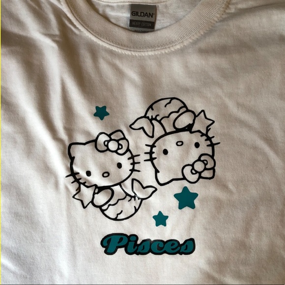 Hello Kitty Pisces Tee - Picture 1 of 1